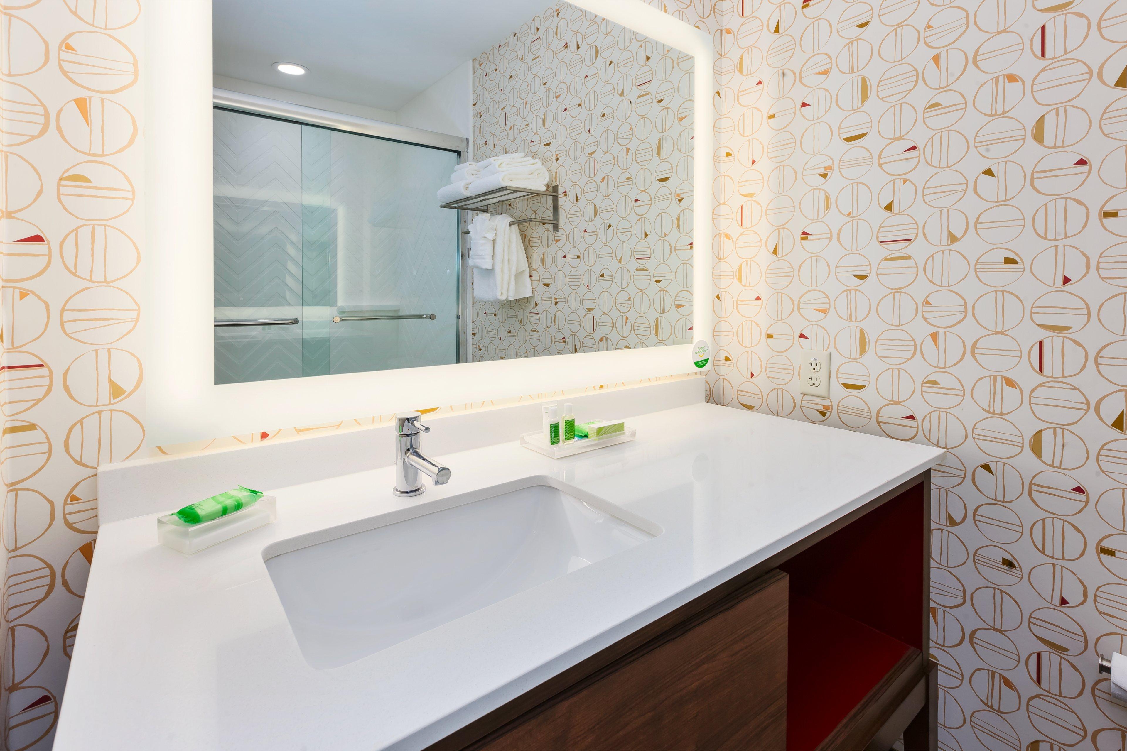 Holiday Inn & Suites - Toledo Southwest - Perrysburg By Ihg Екстериор снимка
