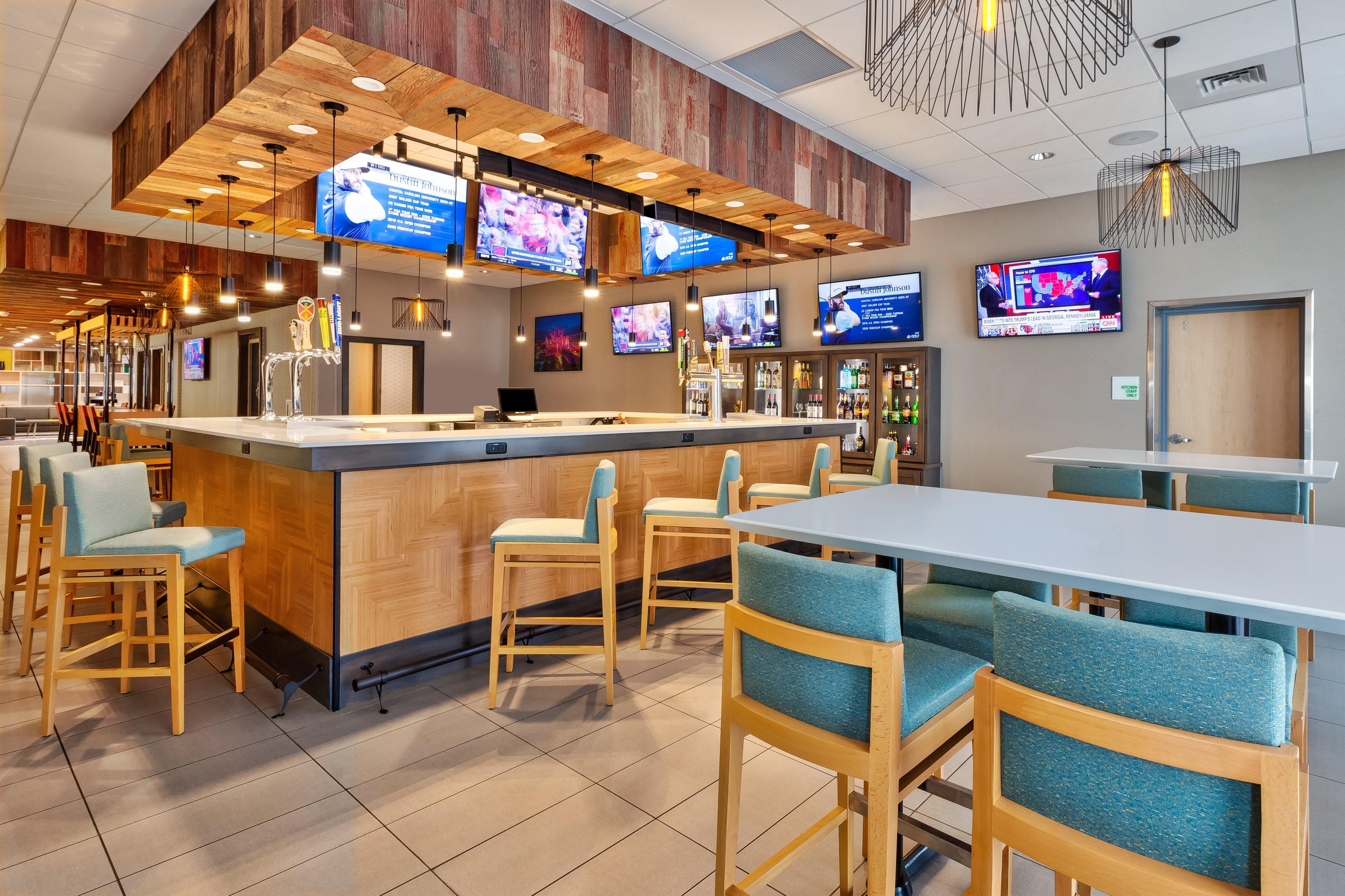 Holiday Inn & Suites - Toledo Southwest - Perrysburg By Ihg Екстериор снимка